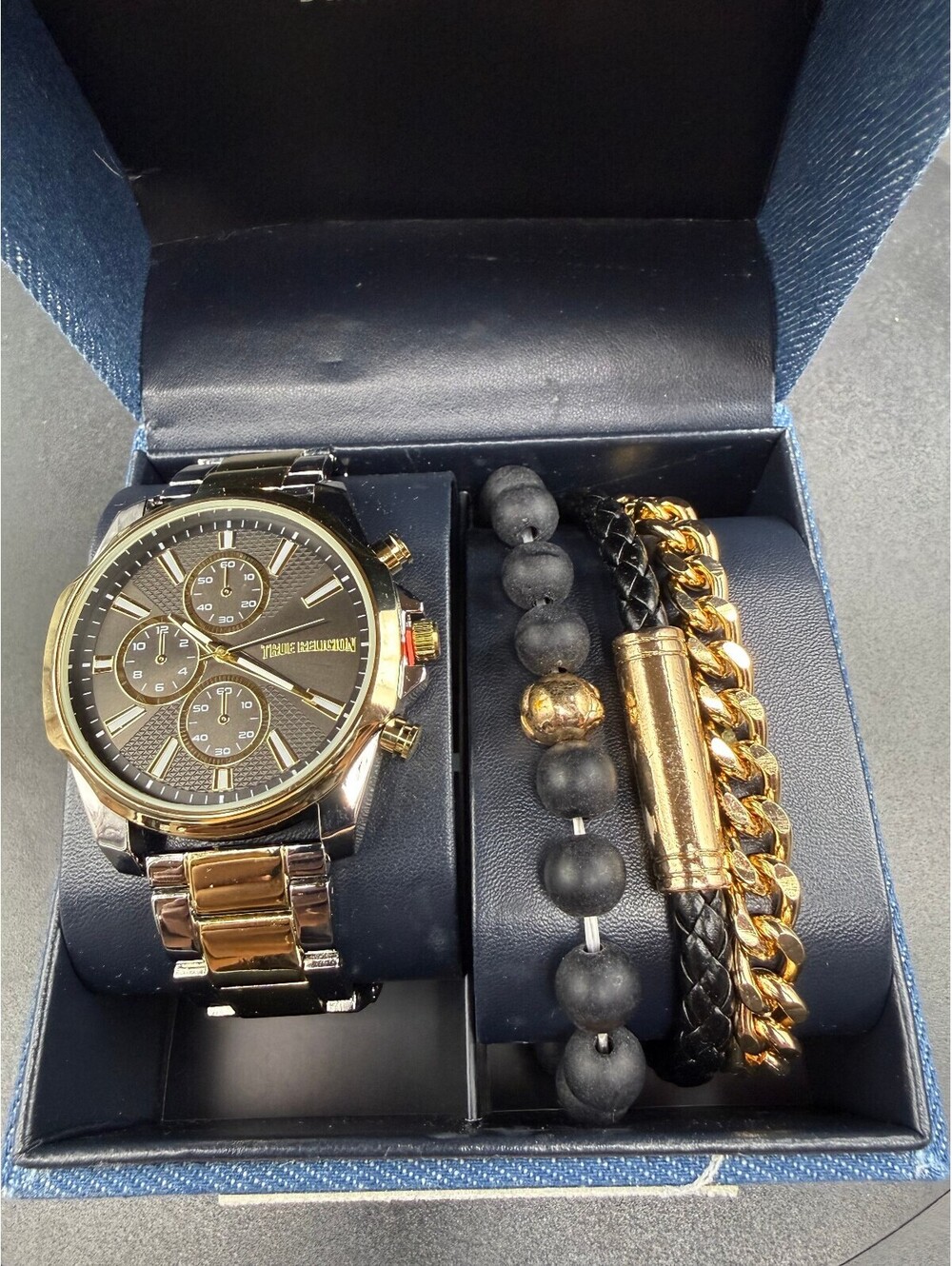 True Religion Black Gold Watch & 3 Bracelet Set w/ Box - Picture 4 of 7